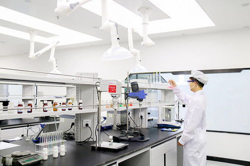 廣州OEM鎮定舒敏噴霧代加工 打造敏感肌護膚新寵，平替玉澤的優質化妝品解決方案